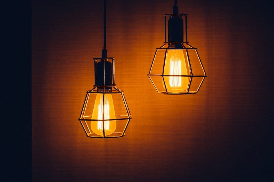 light-1603766_960_720[1]